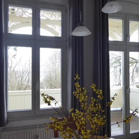 Zum Donnerkeil * Goehren (Ruegen)