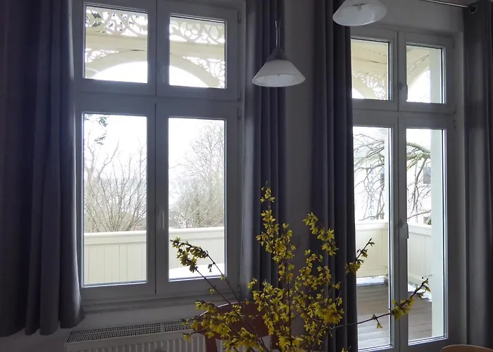 Zum Donnerkeil * Goehren (Ruegen)